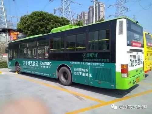 厦门公交车车身广告，厦门公交车广告位