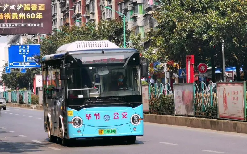 毕节公交车广告（毕节公交车广告公司）