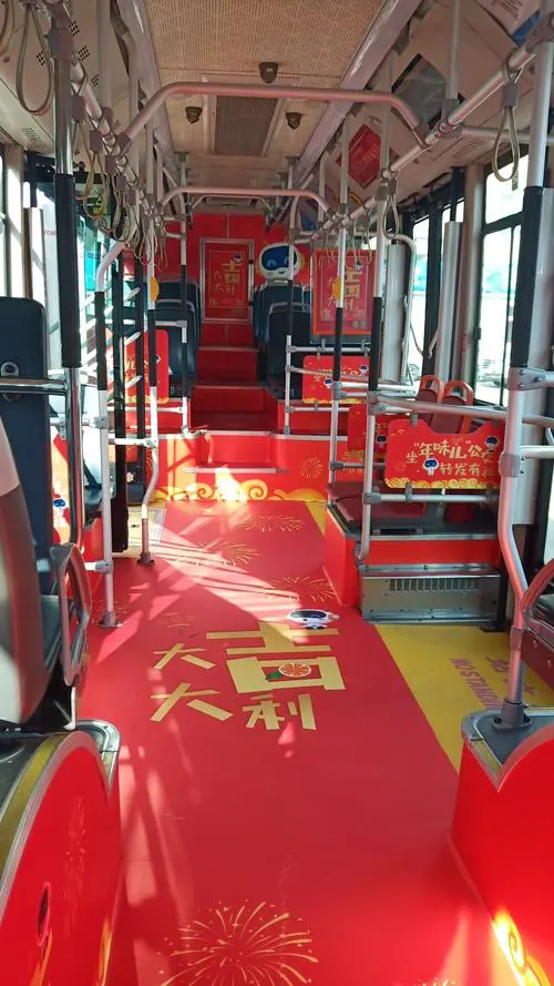济南公交广播电视广告（济南公交车电视广告）