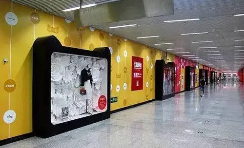 南宁户外广告投放渠道，南宁户外广告媒体选择策略