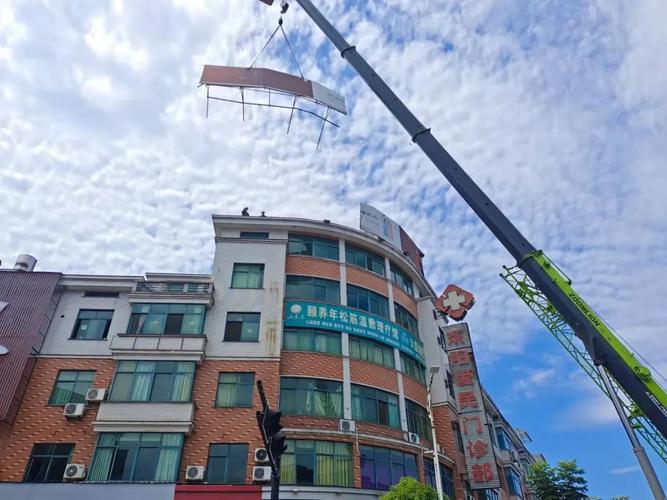东阳户外广告投放技巧