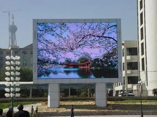 杭州火车站led大屏幕（杭州火车站显示屏）