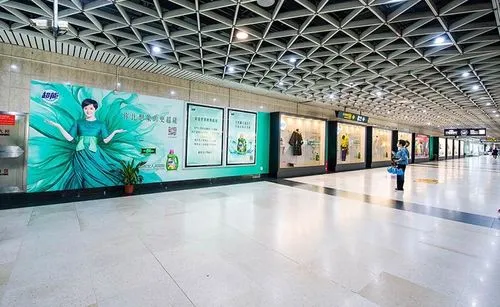 上海5号线地铁广告投放公司， 上海地铁广告公司有几家