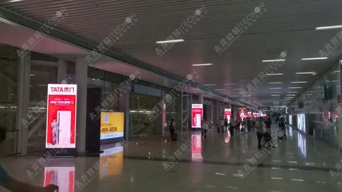 高铁站led电子显示屏价格多少（高铁站LED广告屏购置费用）